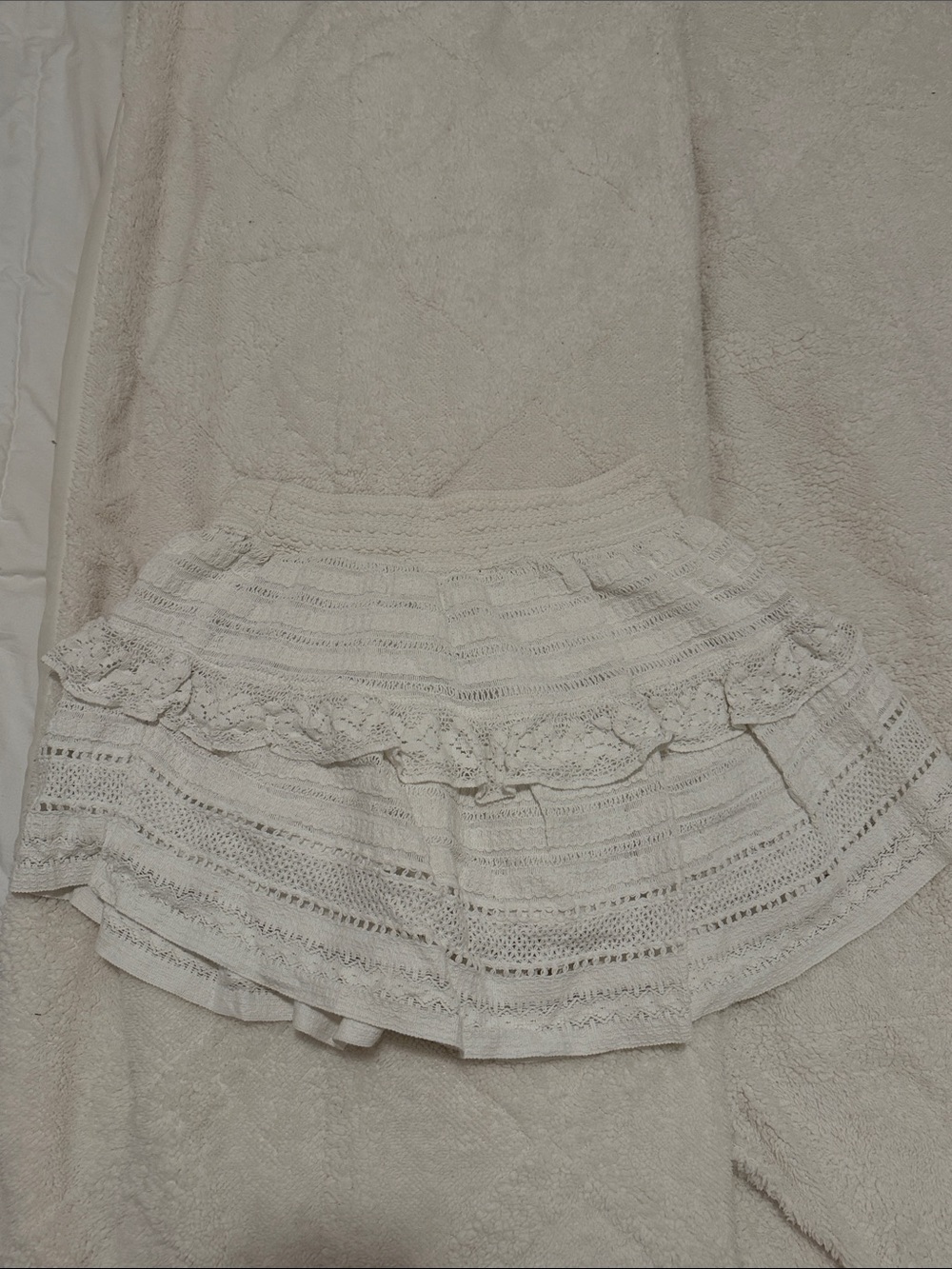 aerie Cream Lace Tiered Skater Skirt